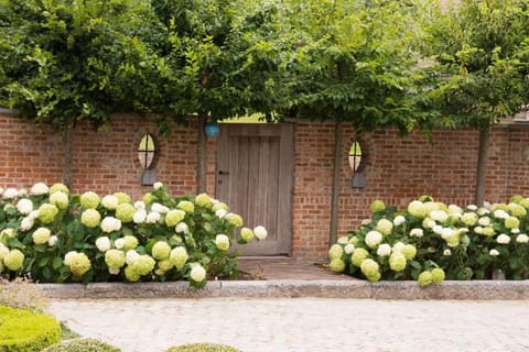 'Hof der Heerlijckheid' House in Flanders