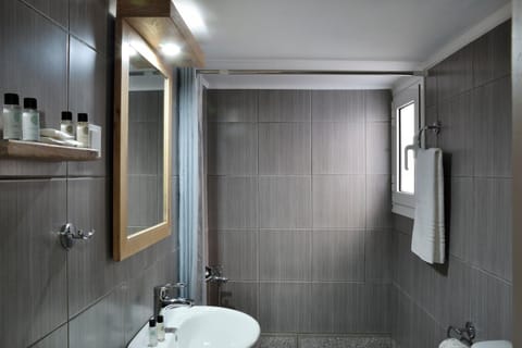 Urban Studios Manos Inn in Chania