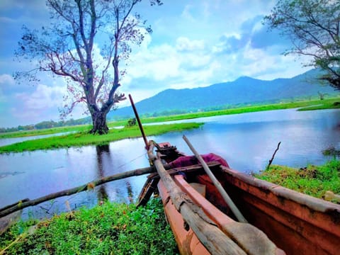 Nearby landmark, Day, Natural landscape, Garden, Lake view, Mountain view, River view