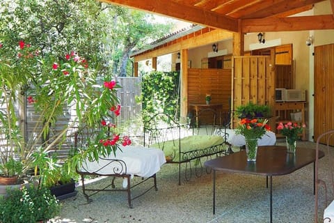 Patio, Balcony/Terrace