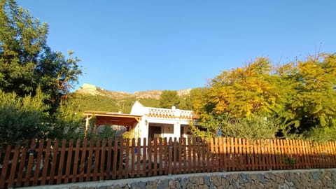 Casa Mariseta y Tonet, naturaleza a 2 km del mar House in Calp