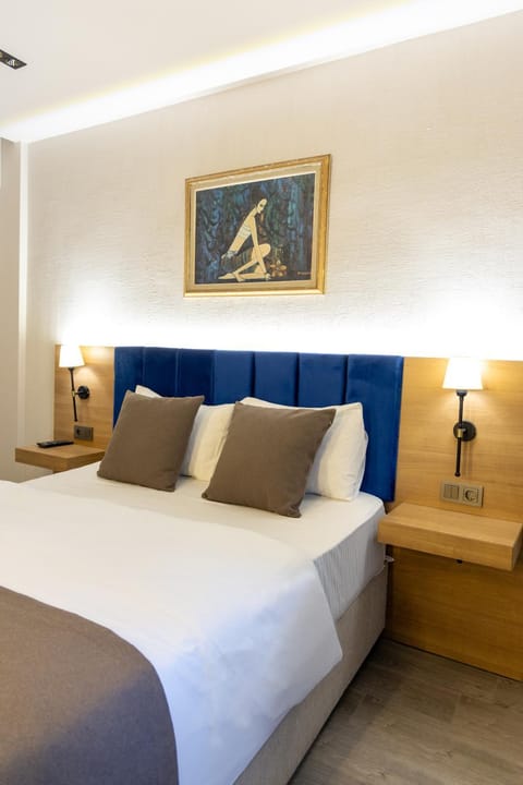 Bed, Bedroom, furniture