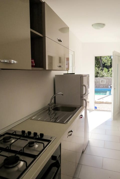 BUNGALOW VICE with pool Apartment in Biograd na Moru