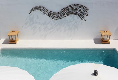 Decorative detail, Swimming pool