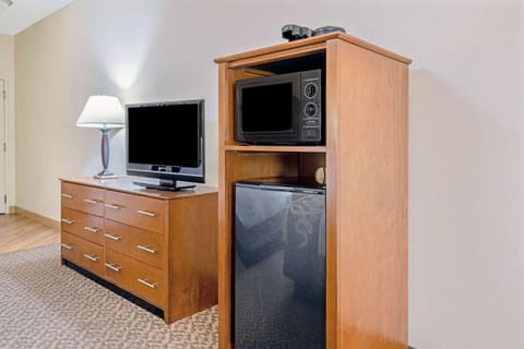 Photo of the whole room, On site