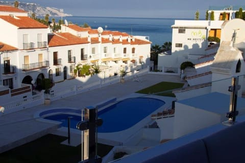 Pool view, Sea view, Swimming pool