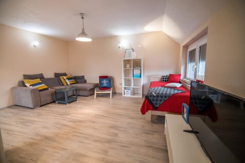 Bed, Living room, Seating area