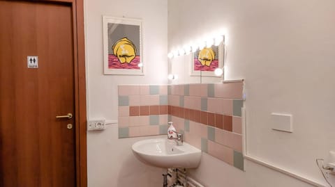 Hostel Il Nosadillo - Bologna Hostel in Bologna