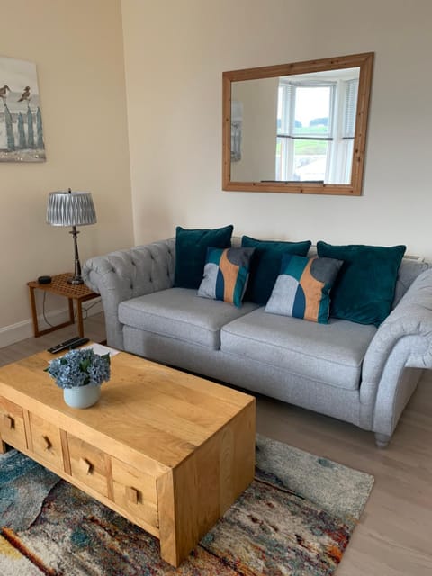 Home with a view Apartment in England