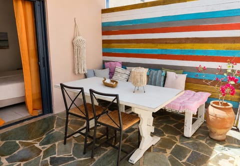 Patio, Seating area, Dining area