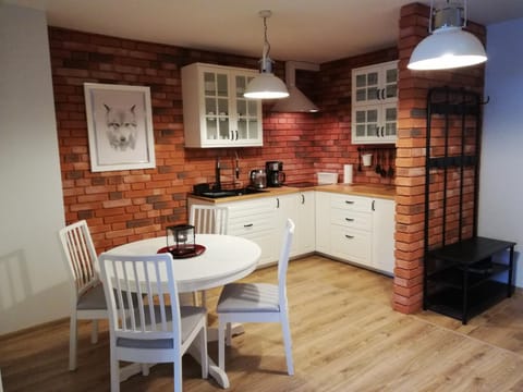 Dining area, Communal kitchen