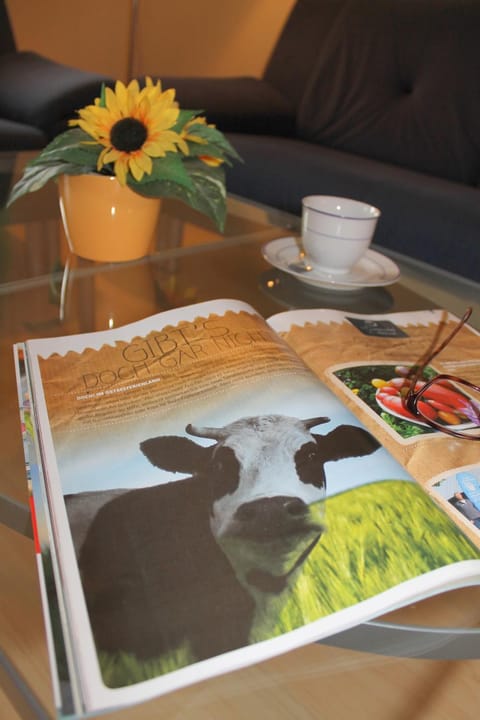 "Hof Triangel - Whg 2" - Bauernhofurlaub Apartment in Ostholstein