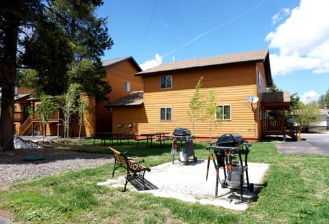 The Aspen Hotel in West Yellowstone