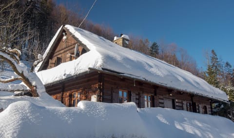 Property building, Winter