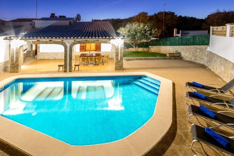 Property building, Pool view, Swimming pool