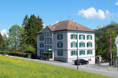 Galluszentrum Bed and Breakfast in St. Gallen, Switzerland