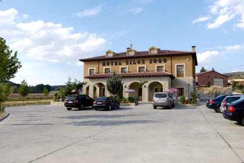 Property building, Day