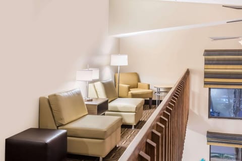 Lobby or reception, On site