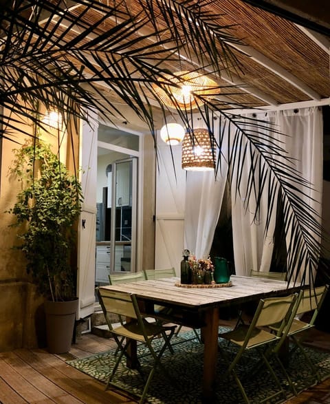 Patio, Balcony/Terrace, Dining area, Garden view