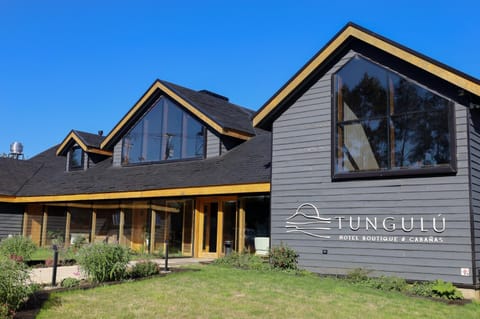 Property building, Facade/entrance, Garden