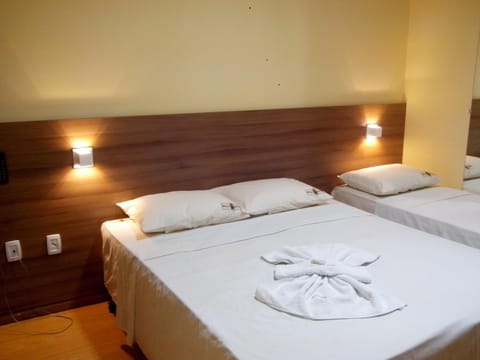 Photo of the whole room, Decorative detail, Bedroom
