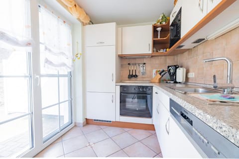 Eden 02 Apartment in Zingst