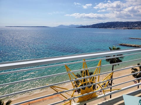 Balcony/Terrace, Beach, Sea view