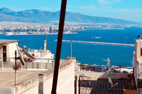 City view, Sea view