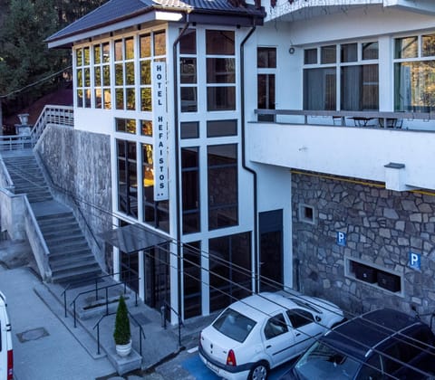 Property building, Street view