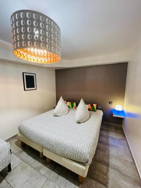 Flat on 2 floors near stade de france Apartment in Aubervilliers