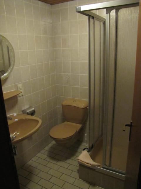 "Unter den Kastanien" Hotel in Rhineland-Palatinate