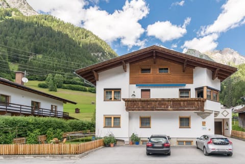 Property building, Summer