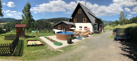Garden, Balcony/Terrace, Swimming pool