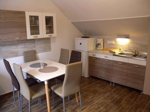 Summer, Coffee/tea facilities