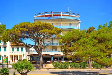Property building, Summer