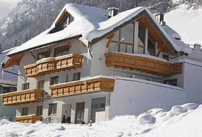 Property building, Winter