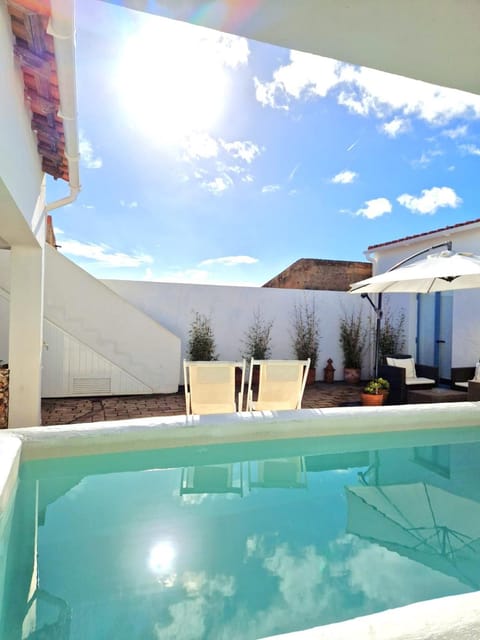 Patio, Pool view, Swimming pool