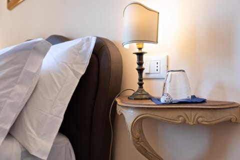 Vatican Domus Luxury Rooms Bed and Breakfast in Rome