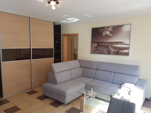 Apartament z ogródkiem Pomerania Apartment in West Pomeranian Voivodeship, Poland