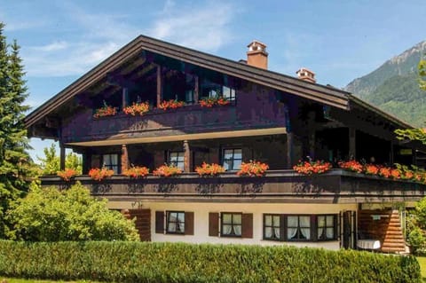 Property building, Facade/entrance, Natural landscape, Mountain view