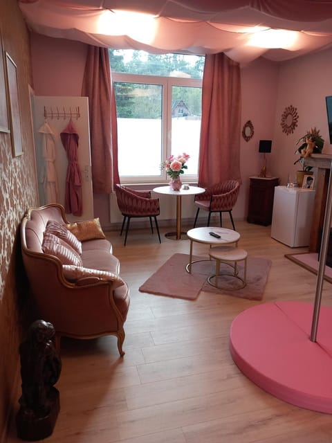 Vip room 209 Bed and Breakfast in Wallonia, Belgium