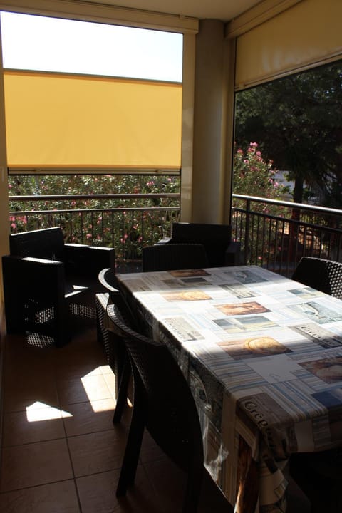 Balcony/Terrace, Balcony/Terrace