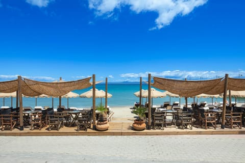 Beach, Sea view, sunbed
