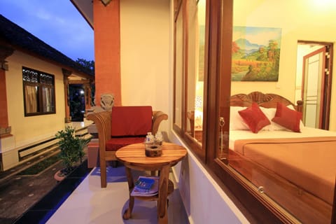 Balcony/Terrace, Photo of the whole room