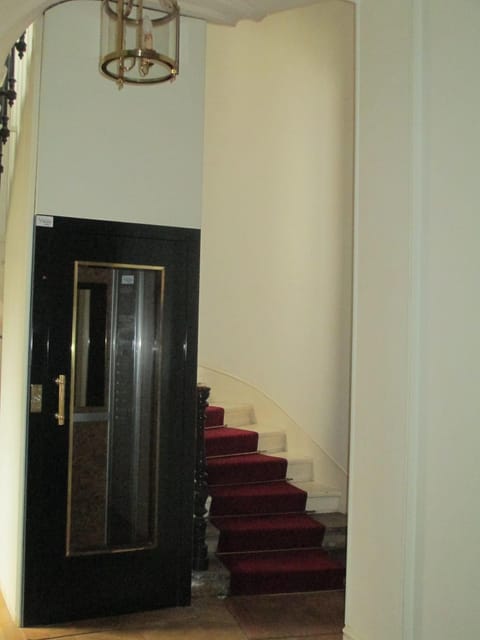 Facade/entrance, Lobby or reception