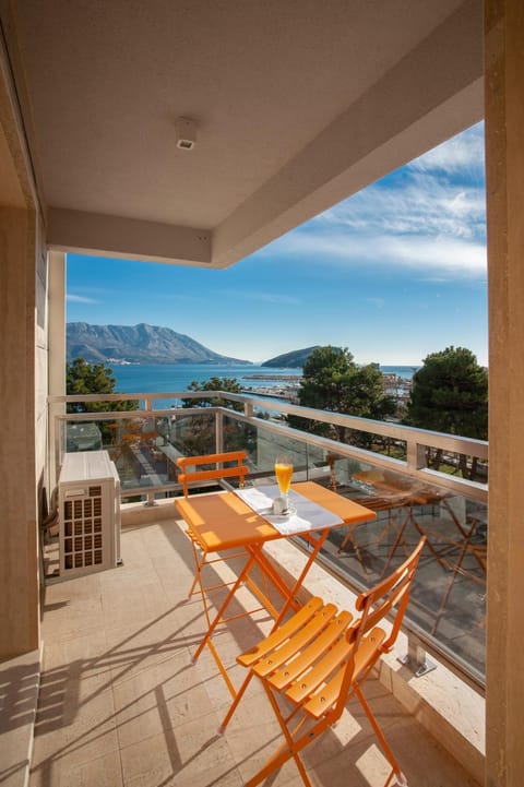 Fontana Hotel & Gastronomy Hotel in Budva