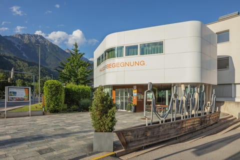 Haus der Begegnung Bed and Breakfast in Innsbruck