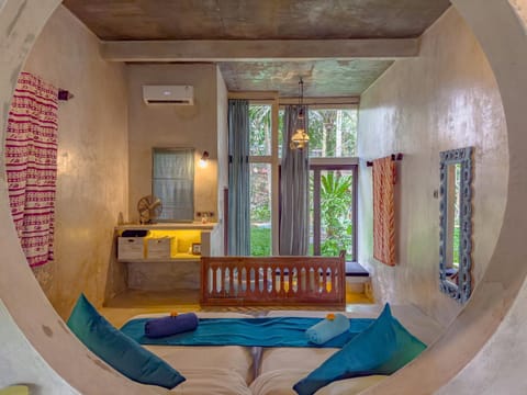 Seating area, Bedroom