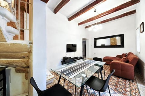 Valletta Heritage Town House Apartment in Valletta