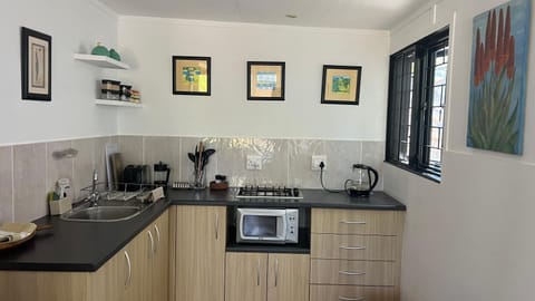 Garden Cottage in Ambiente Guest House House in Knysna